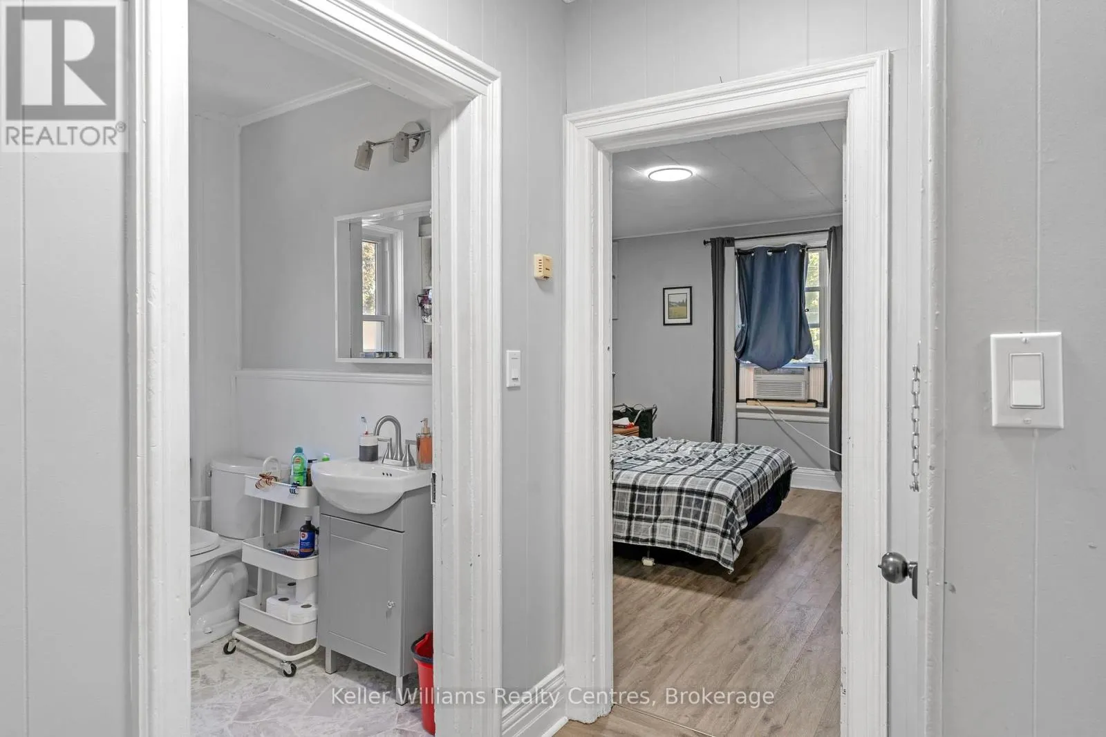 502 & 504 9TH STREET W