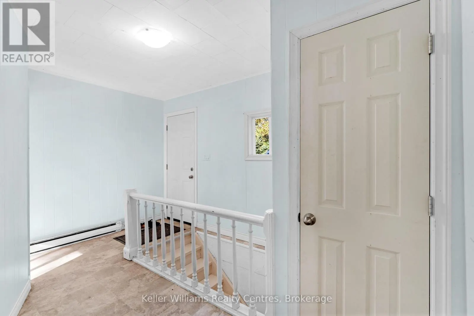 502 & 504 9TH STREET W