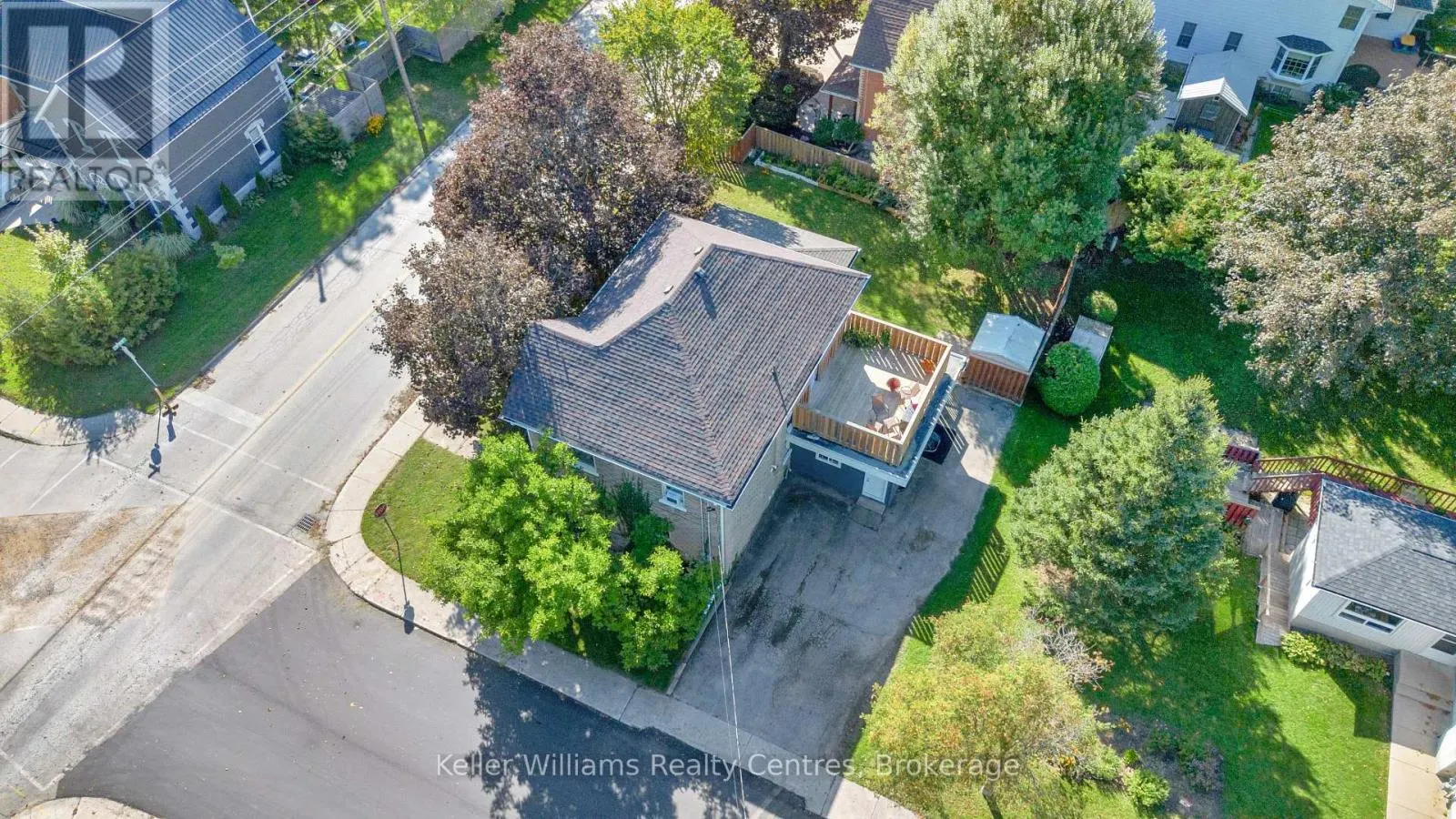 502 & 504 9TH STREET W
