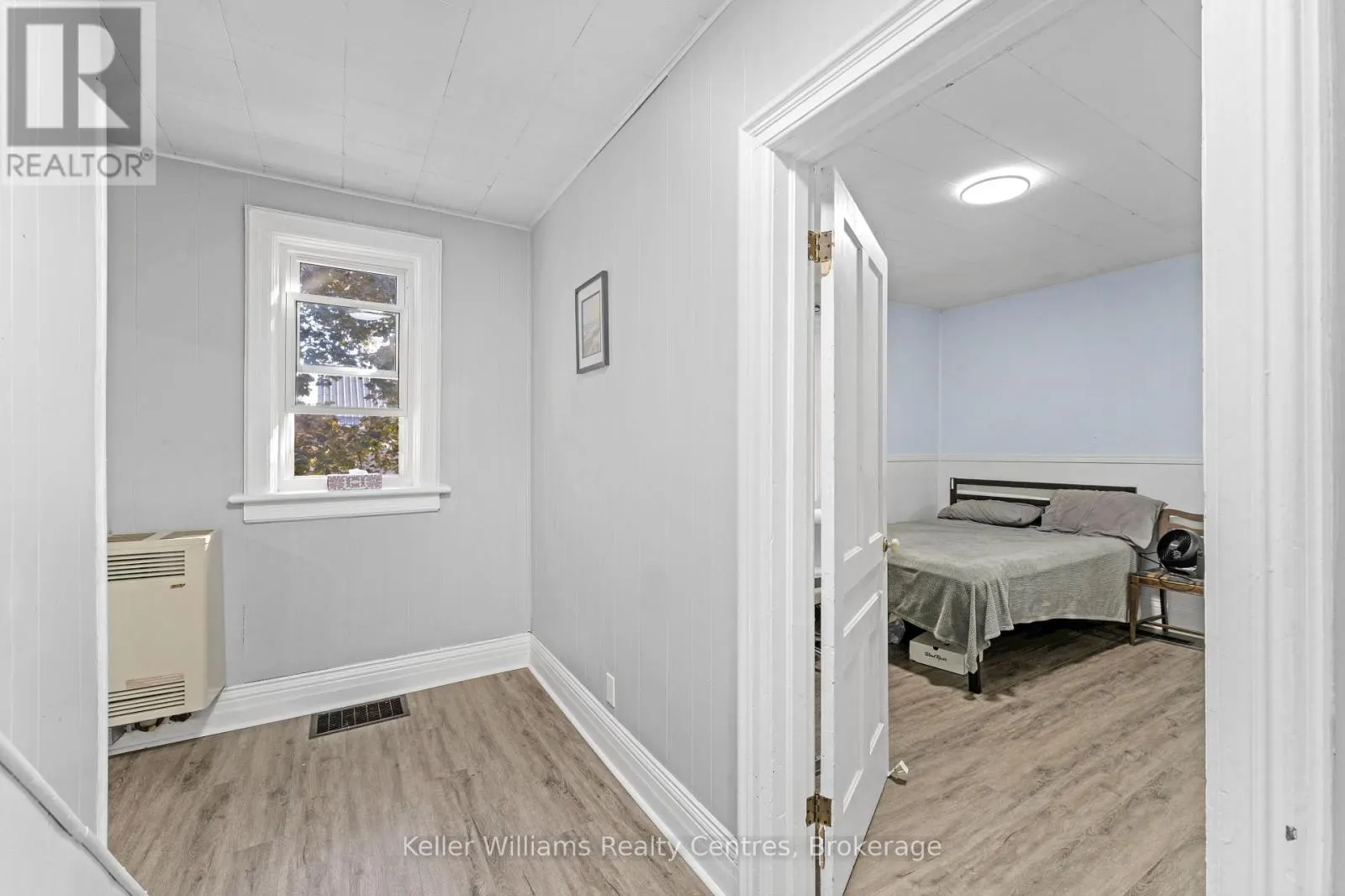 502 & 504 9TH STREET W