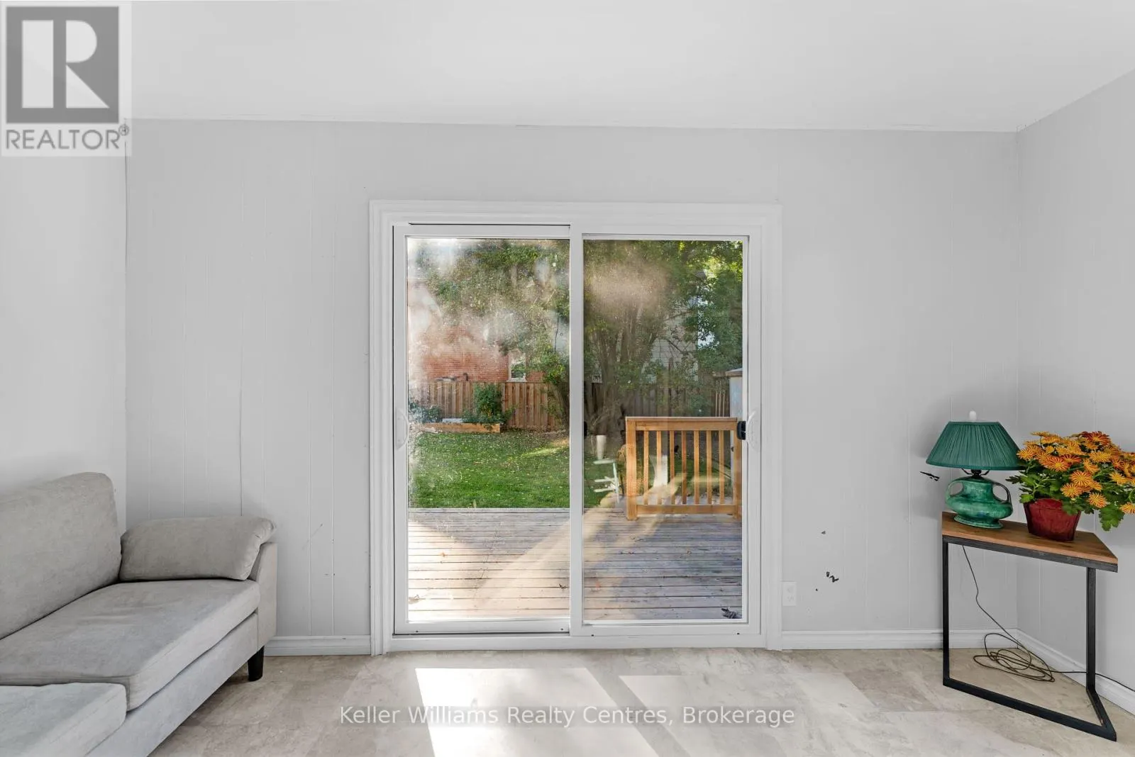502 & 504 9TH STREET W
