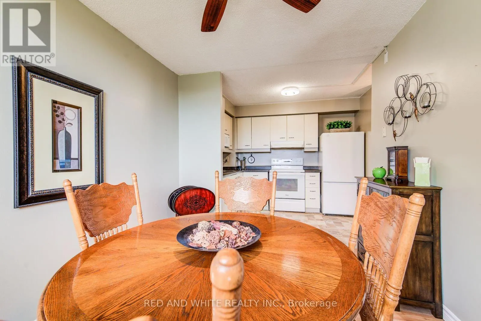 405 - 89 WESTWOOD ROAD