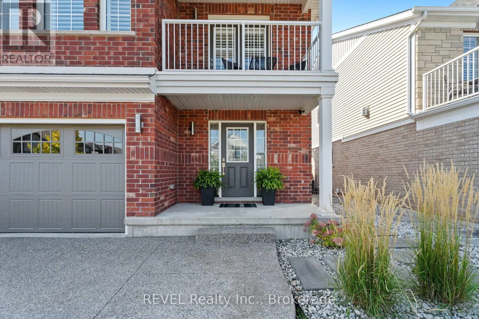 477 SILVERWOOD AVENUE