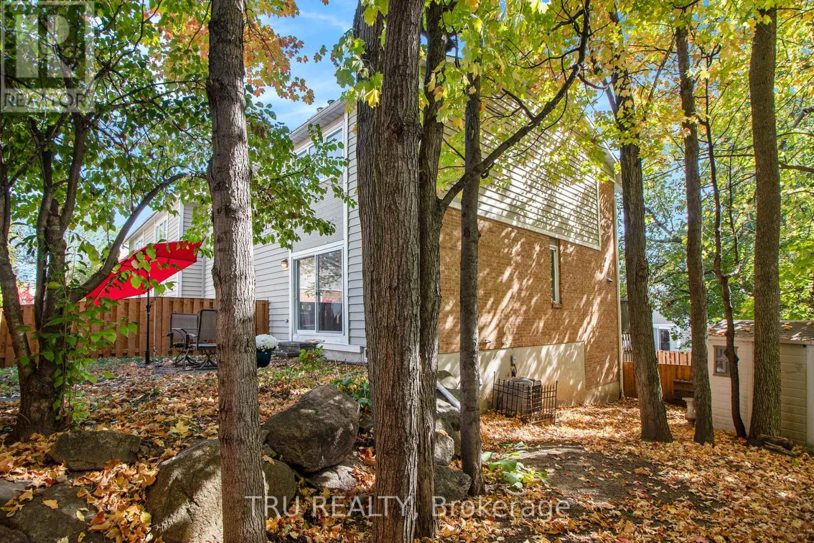 1132 CHIMNEY HILL WAY