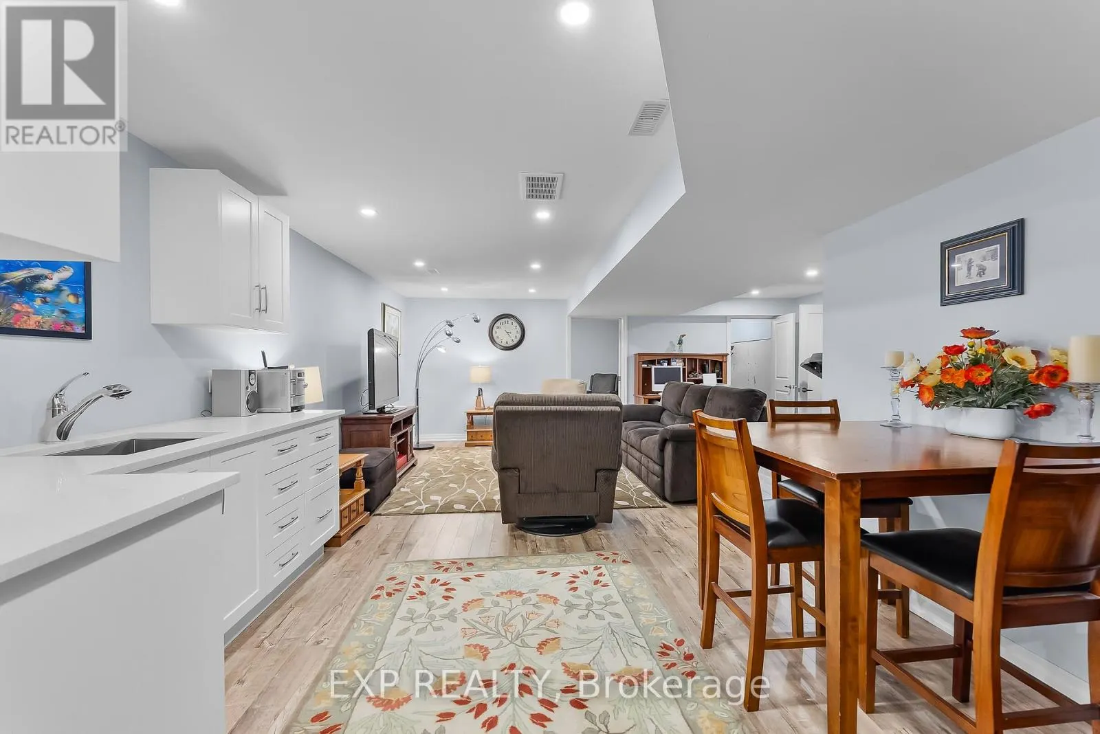 78 ANGELA CRESCENT