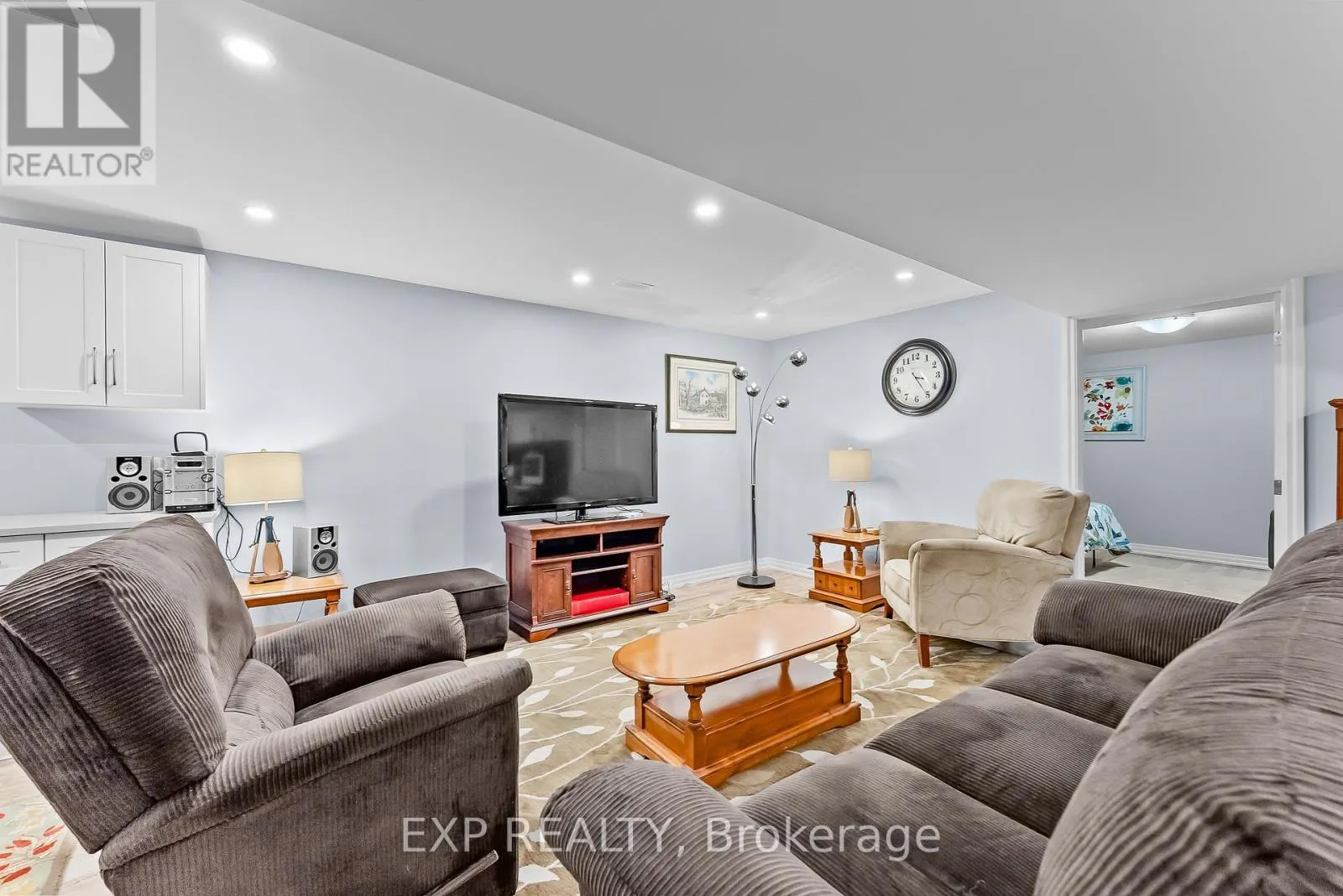 78 ANGELA CRESCENT