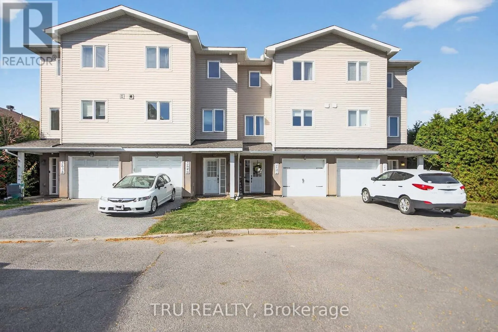 2642 PALINGS PRIVATE