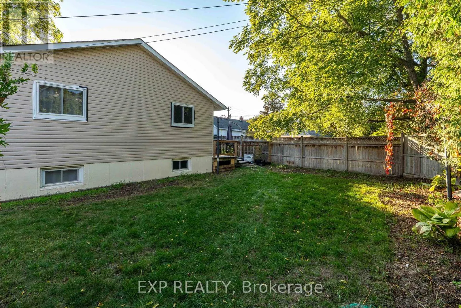 41 ALMA STREET N
