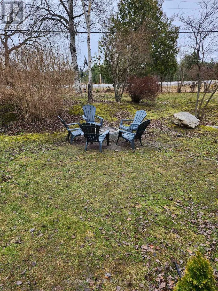 1699 COUNTY ROAD 121 N
