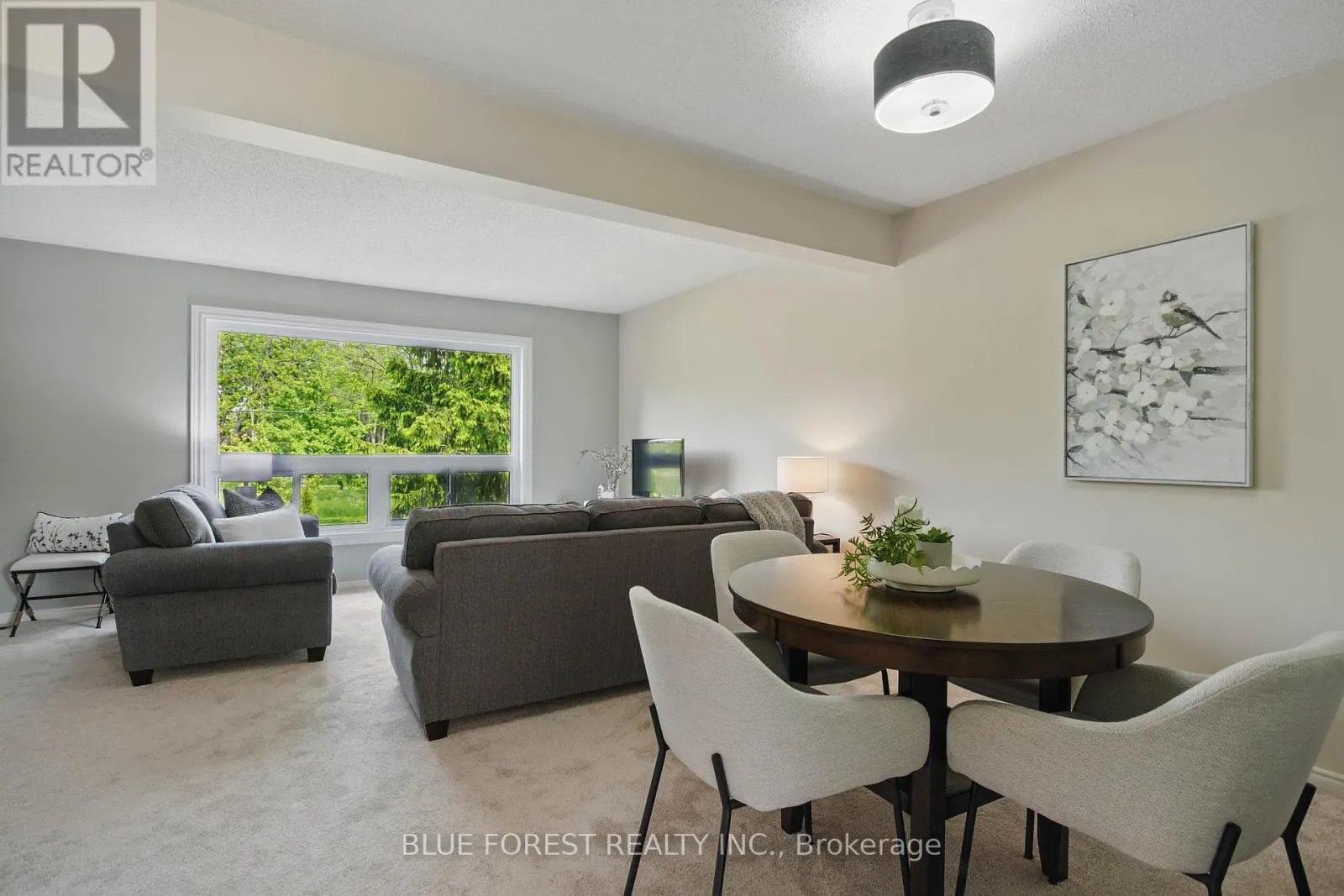 82 - 1990 WAVELL STREET, #82