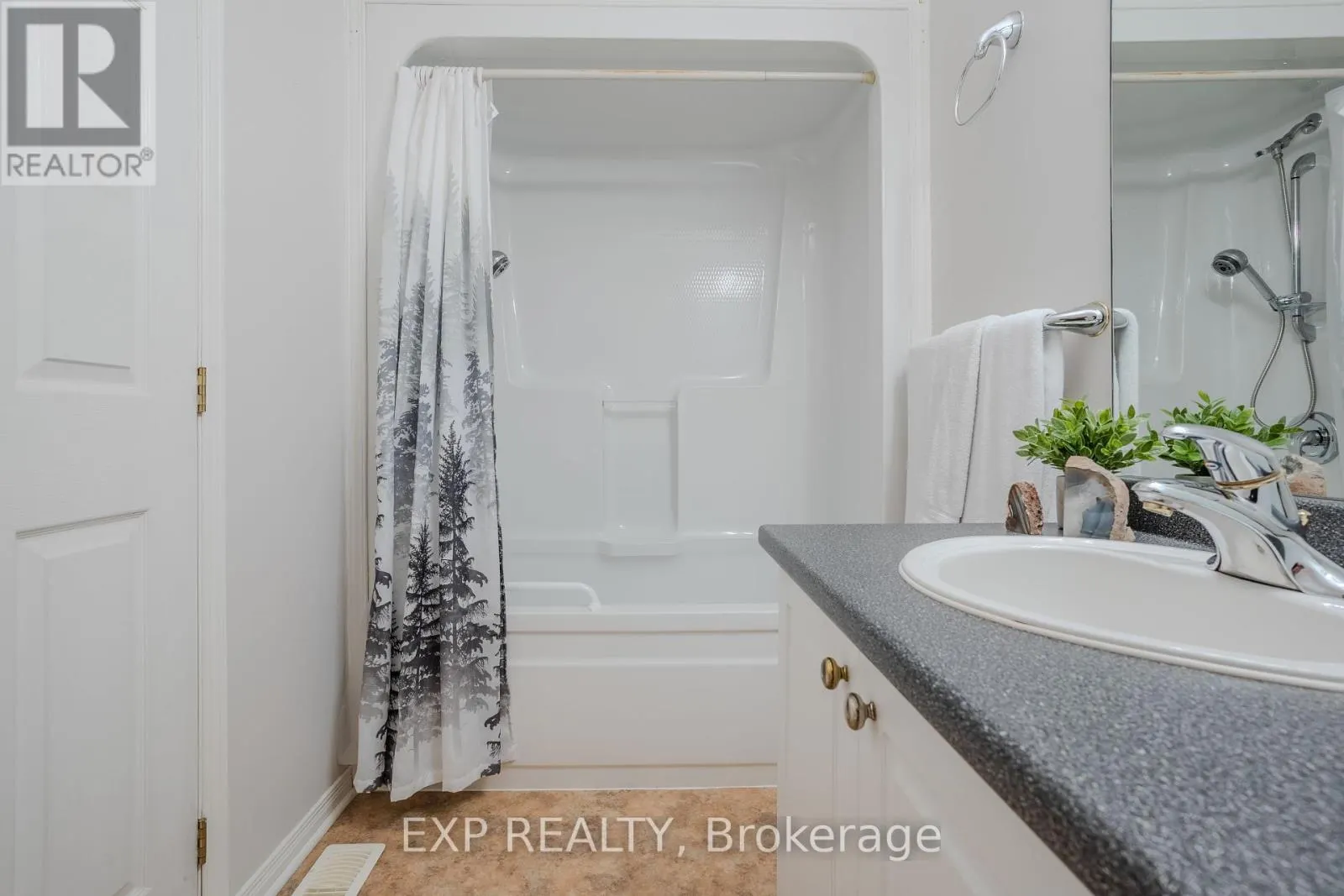 17 - 53 BUNTING ROAD, #17
