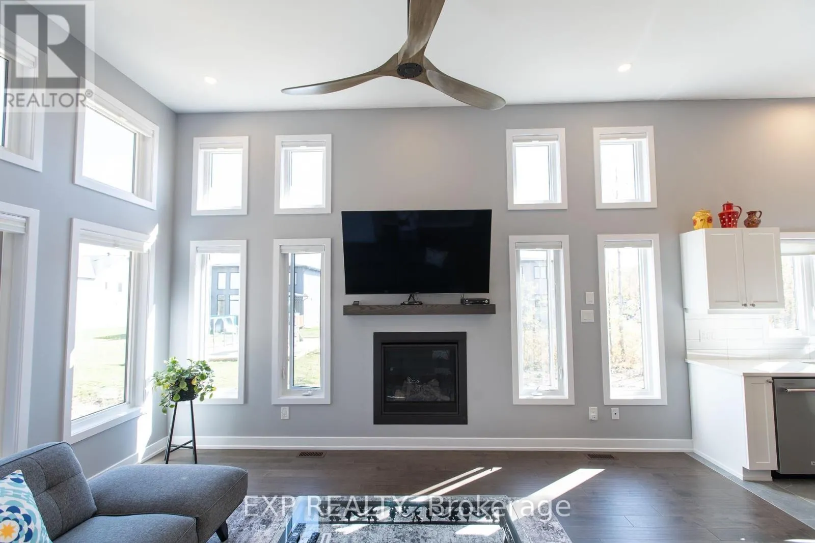 111 FRANK FISHER CRESCENT