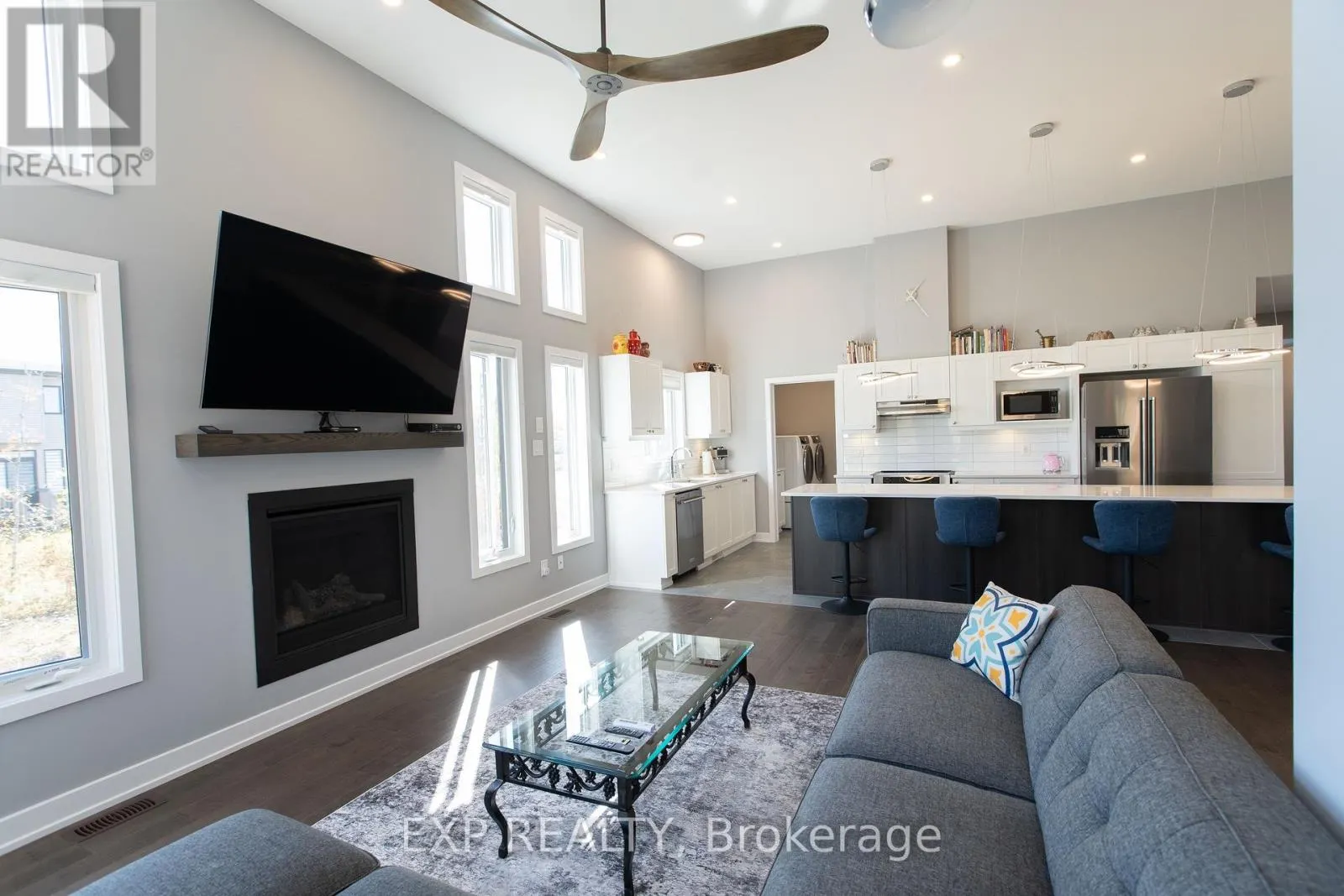 111 FRANK FISHER CRESCENT