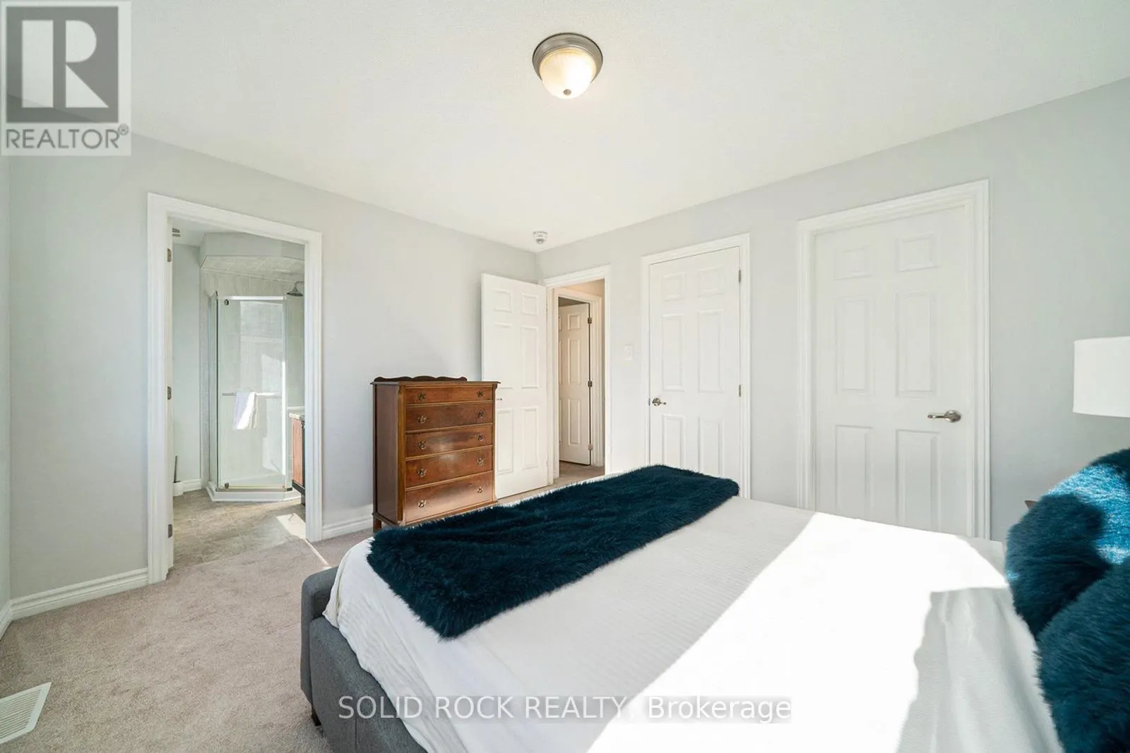 380 ROUNCEY ROAD