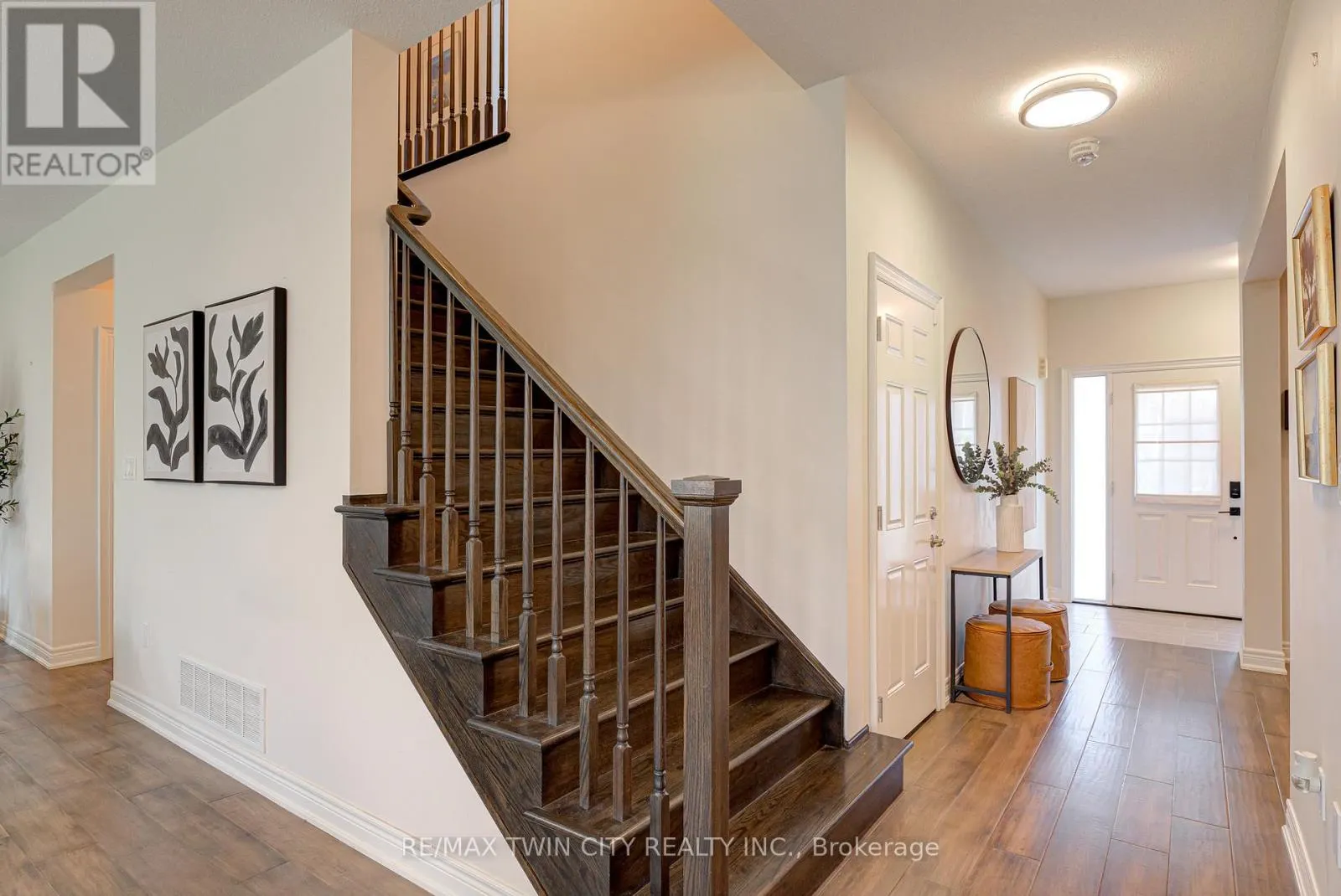 138 EAGLECREST STREET