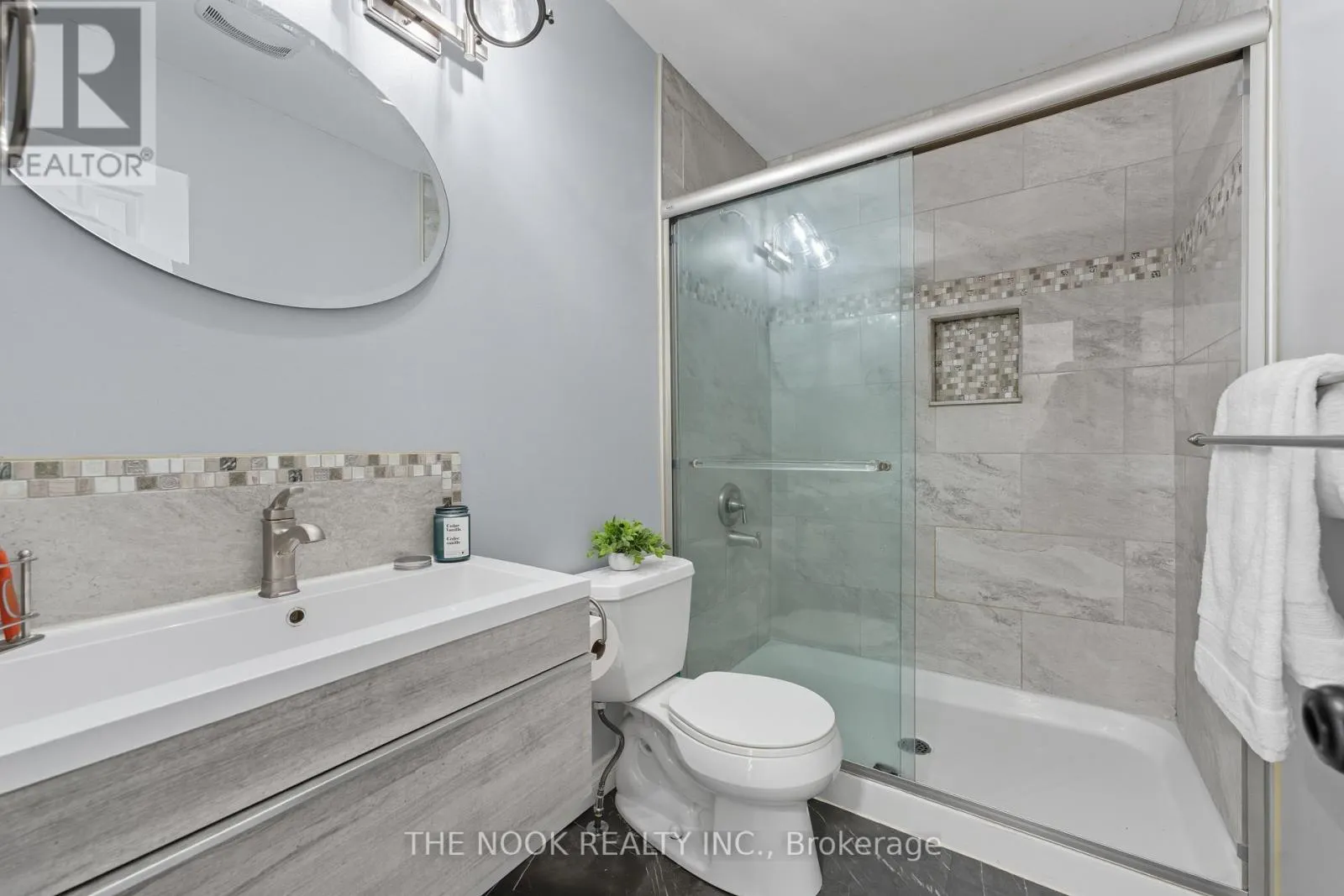 288 COLLISON CRESCENT