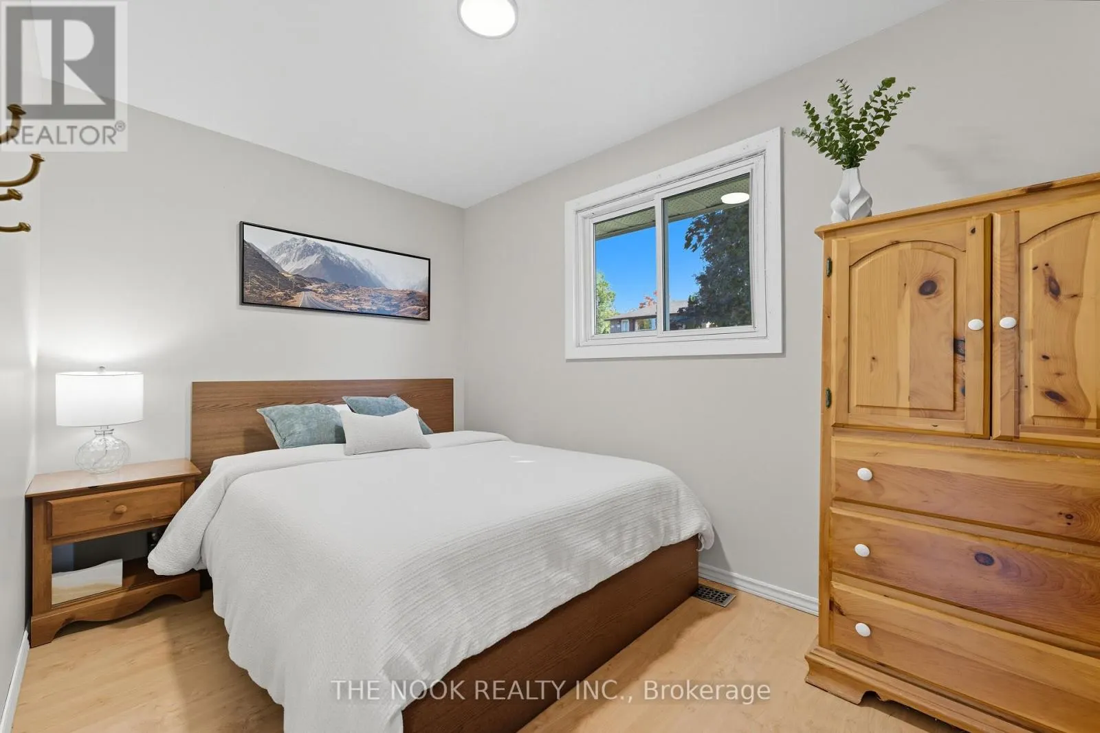 288 COLLISON CRESCENT
