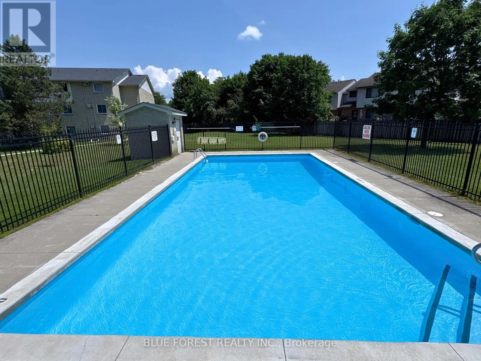207 - 739 DEVERON CRESCENT, #207