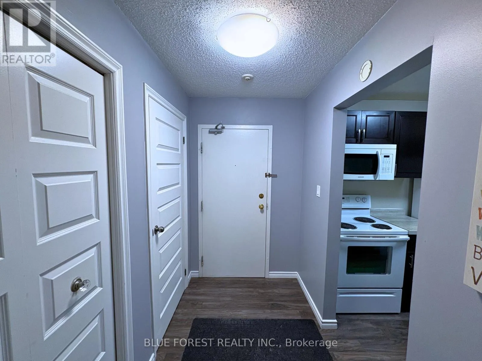 207 - 739 DEVERON CRESCENT, #207