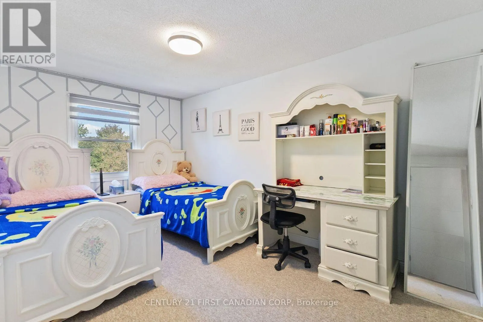 172 GOLFDALE CRESCENT