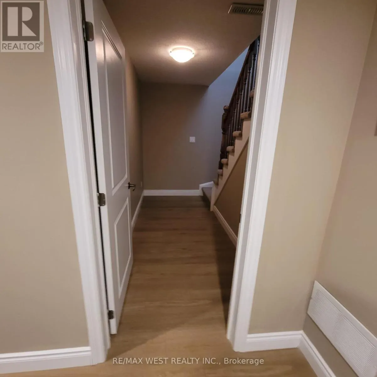 9 ABERFOYLE MILL CRESCENT
