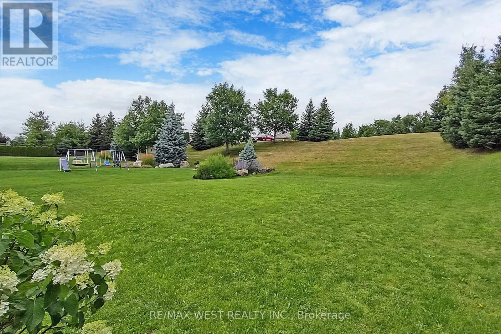 9 ABERFOYLE MILL CRESCENT