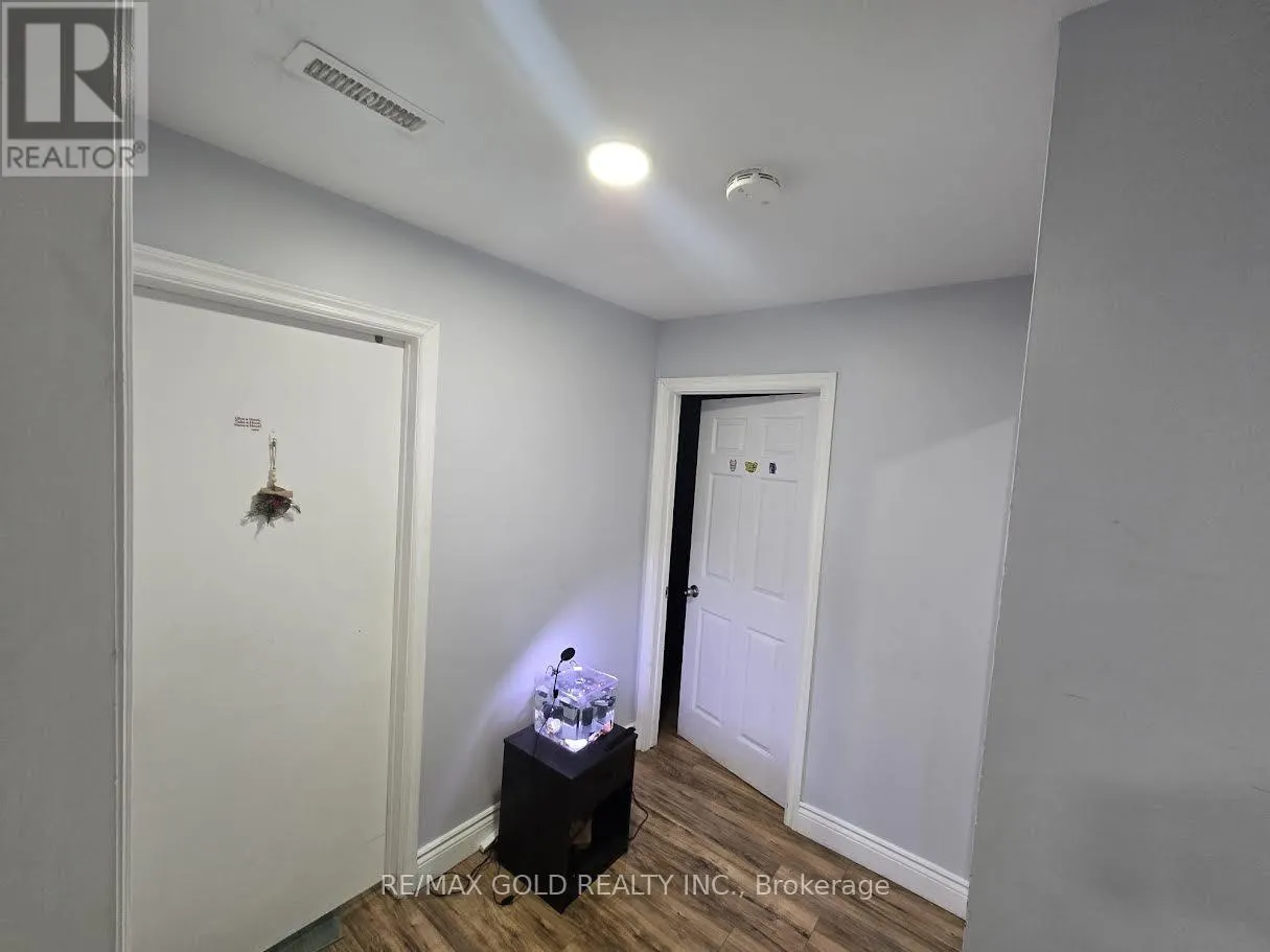56 TUMBLEWEED CRESCENT