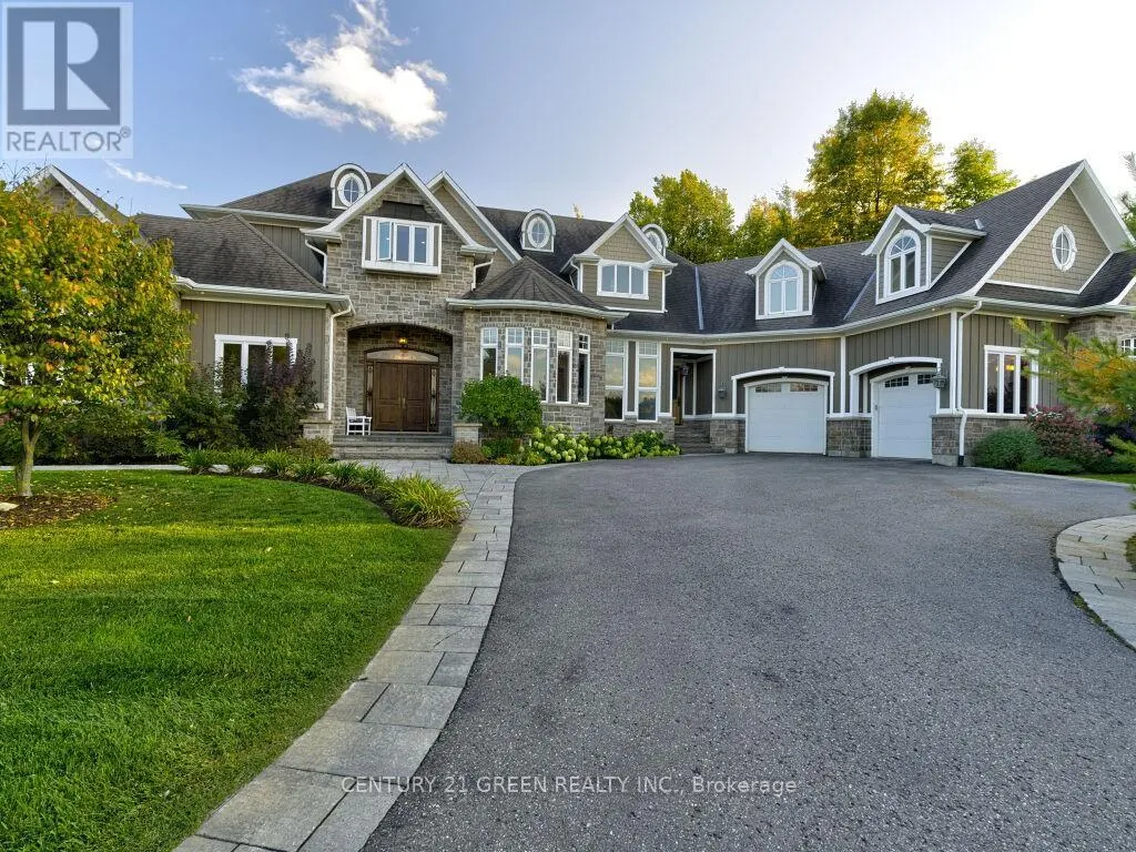 39 BROOKHAVEN CRESCENT