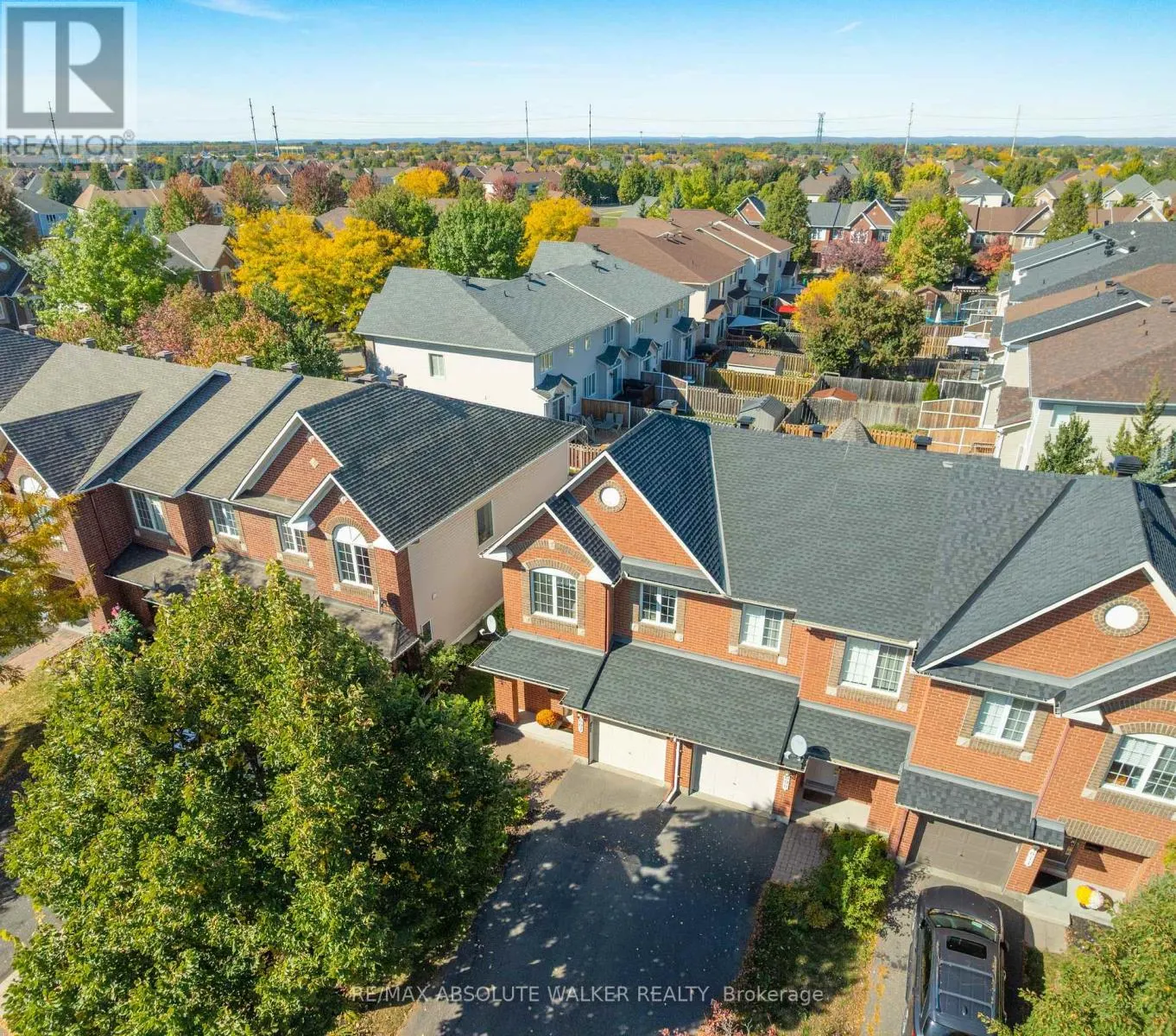 607 AQUAVIEW DRIVE