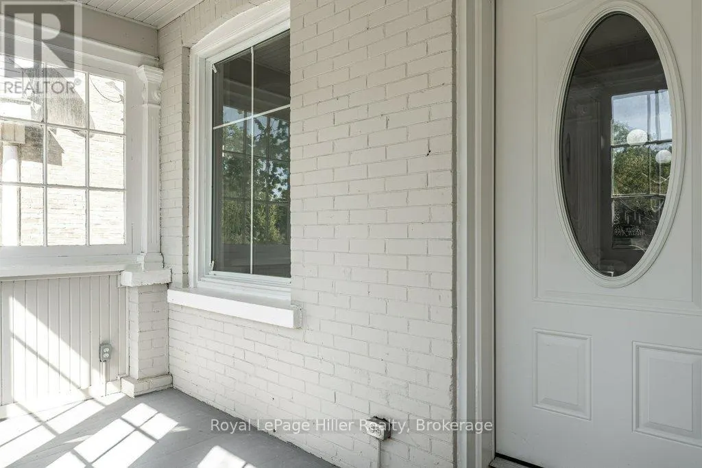 112 HURON STREET