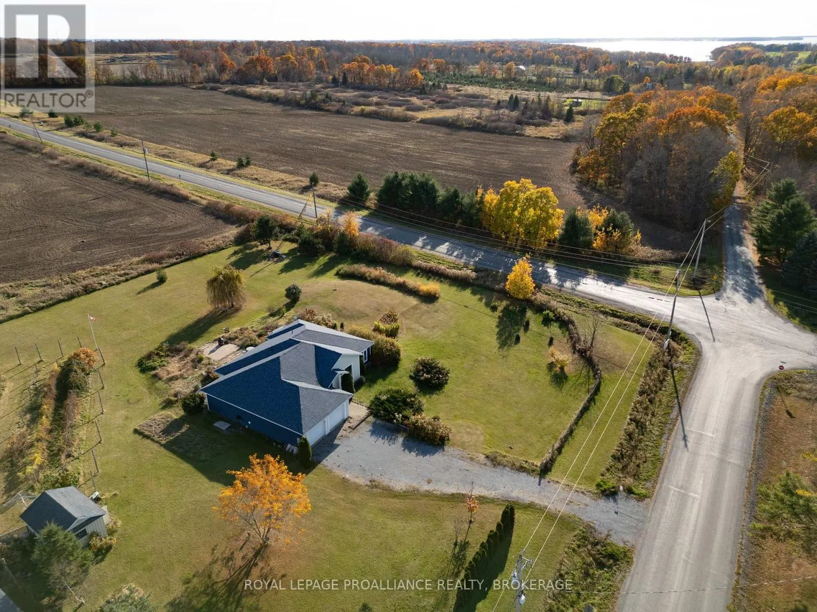10 NORTH SHORE ROAD