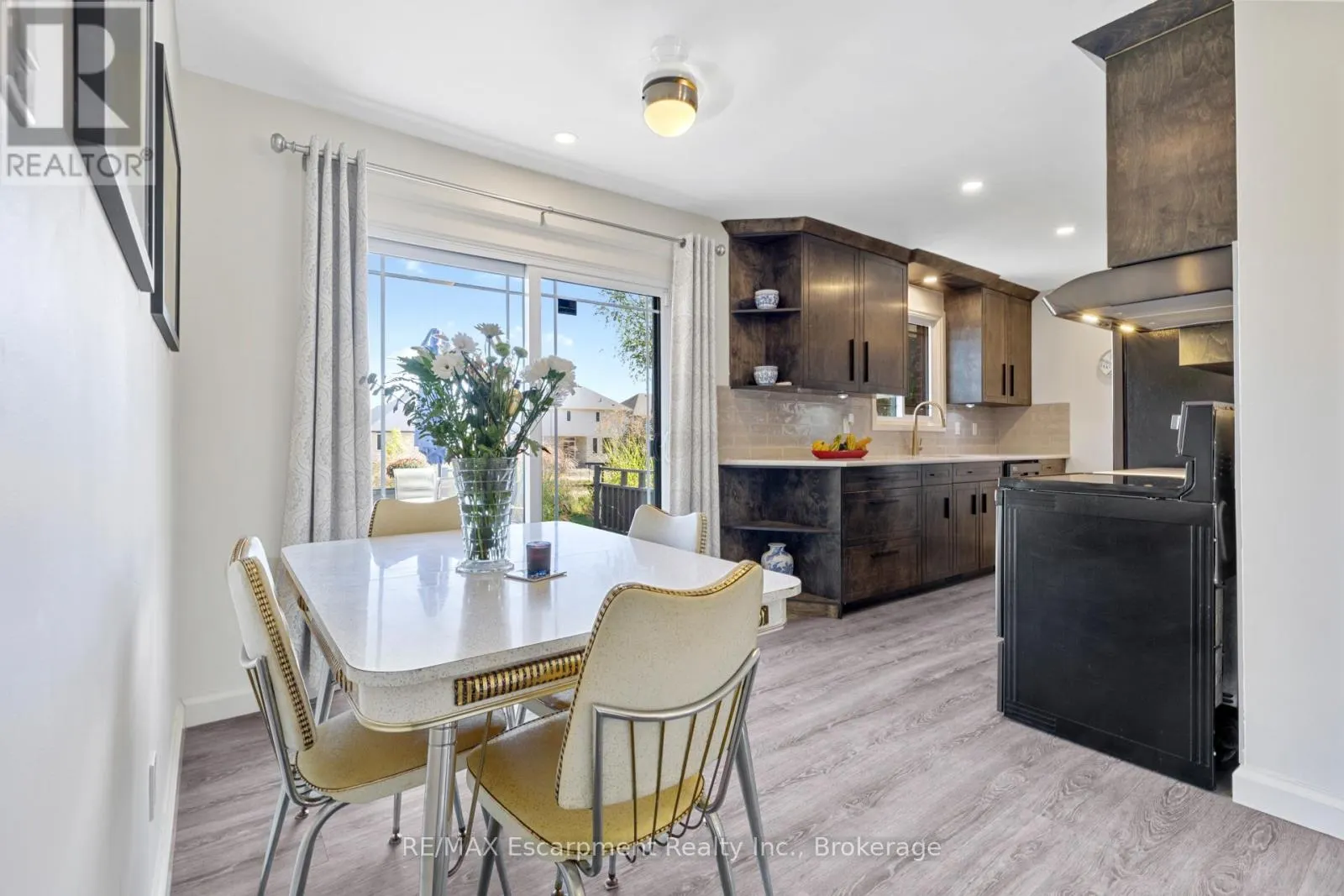 35 TANAGER DRIVE