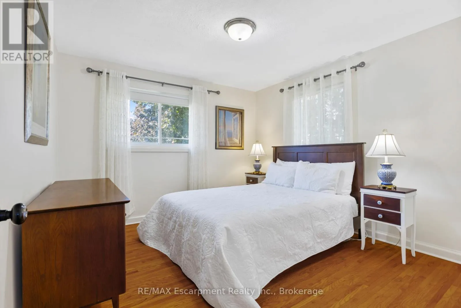 35 TANAGER DRIVE