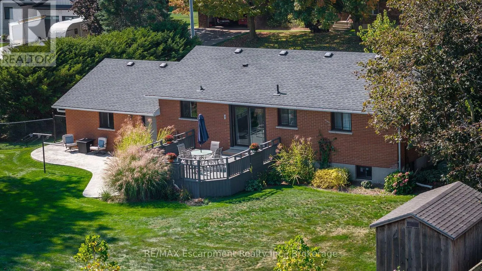 35 TANAGER DRIVE