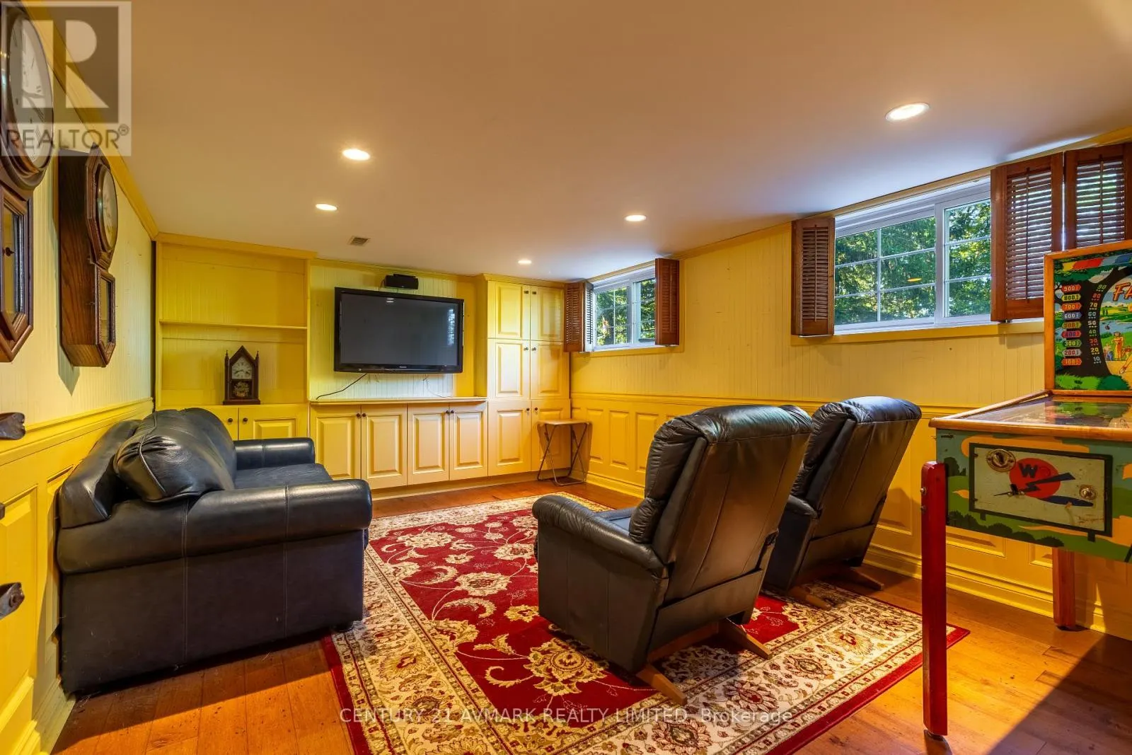 382 DOAN'S RIDGE ROAD
