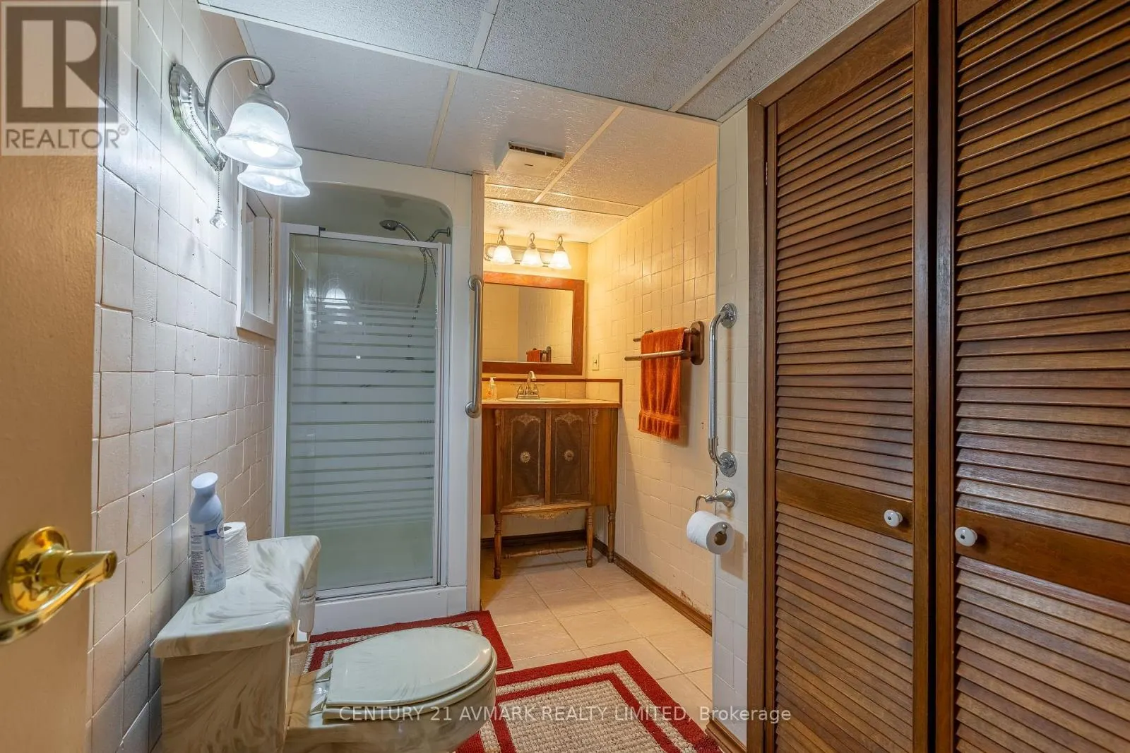 382 DOAN'S RIDGE ROAD