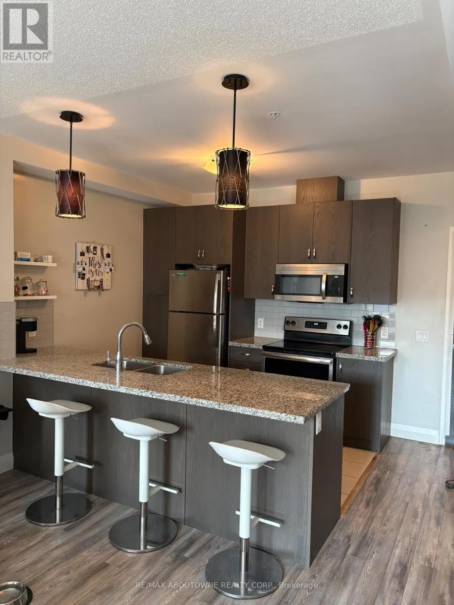 419 - 118 KING STREET E