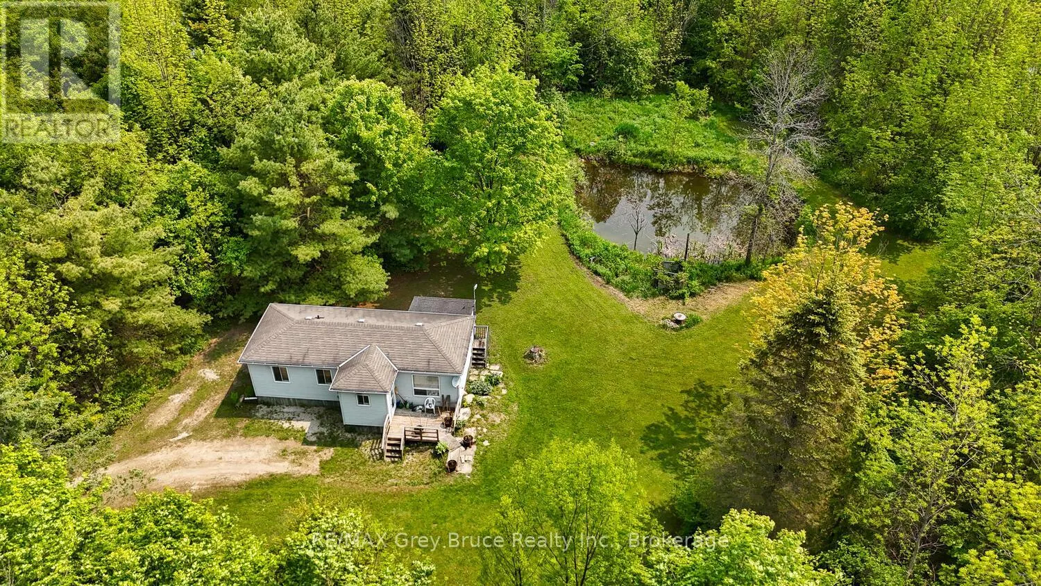 1033 BRUCE ROAD 9