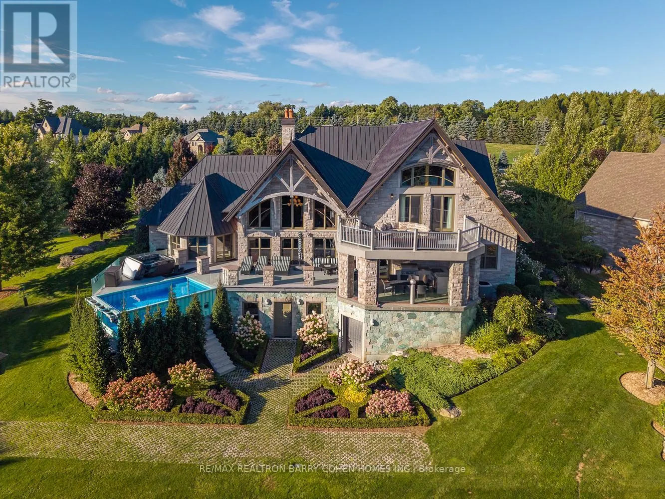 35 DAYMOND DRIVE