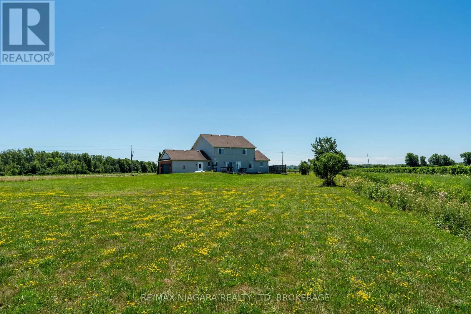 374 NIAGARA STONE ROAD