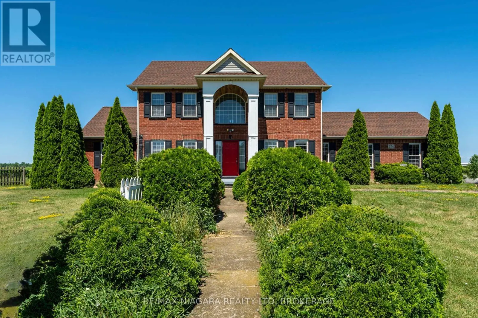 374 NIAGARA STONE ROAD
