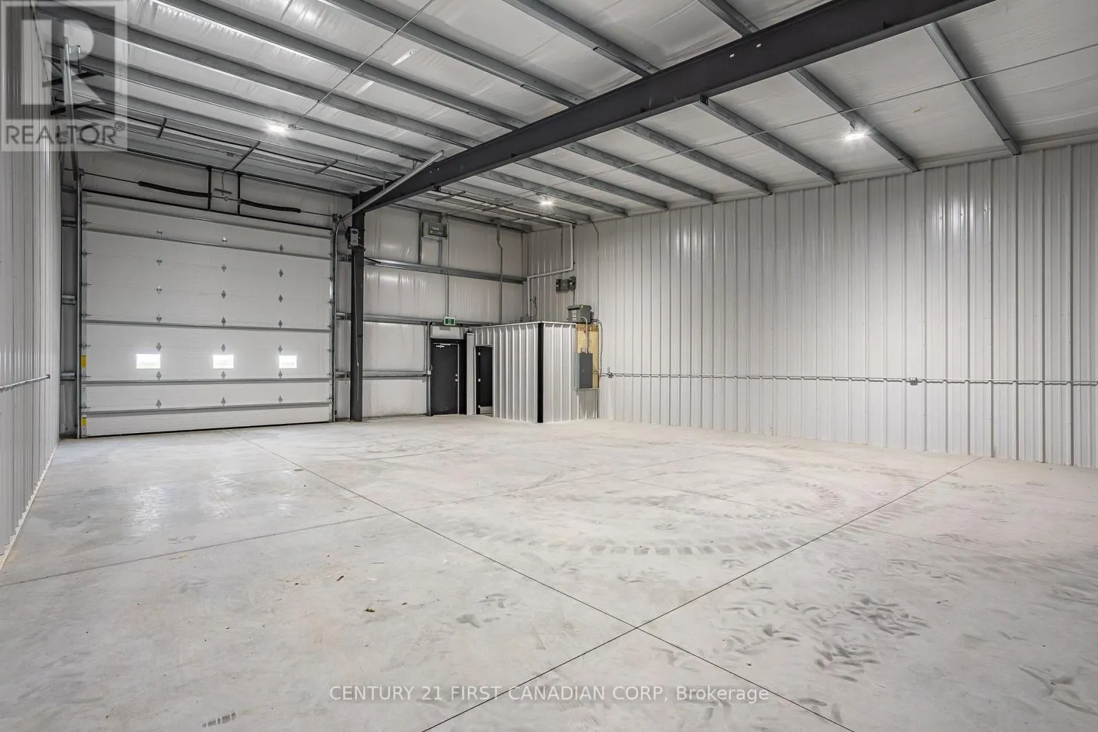 2 - 869 WRIGHT STREET, #2