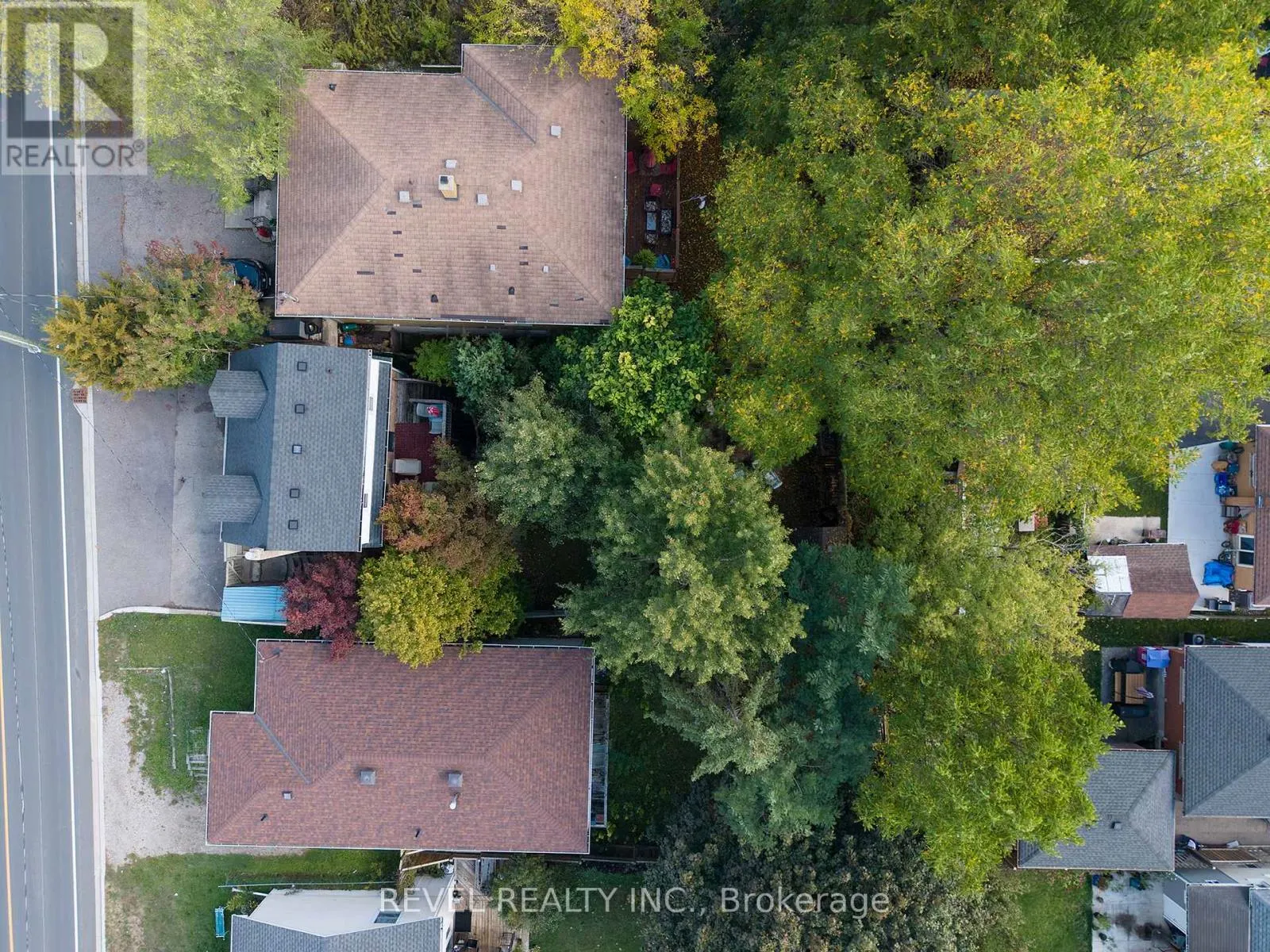 24 AVENUE ROAD