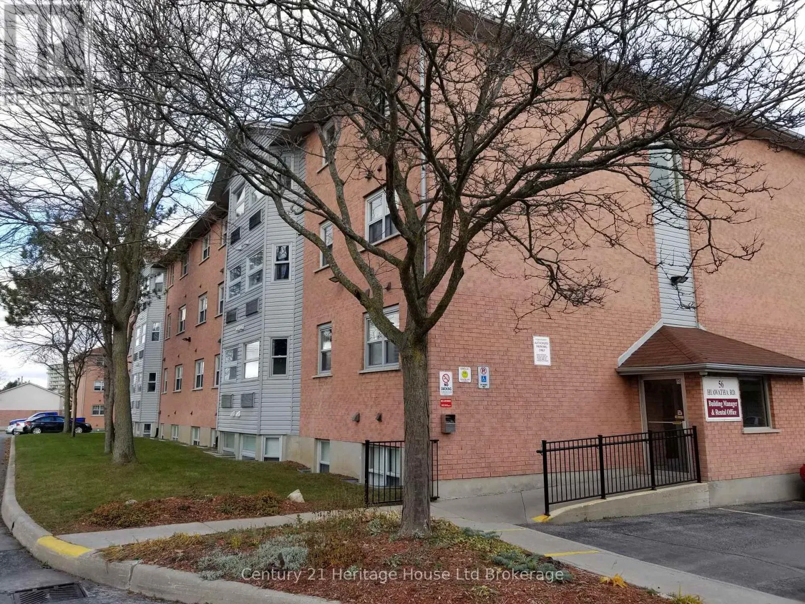 46 - 56 HIAWATHA ROAD, #46