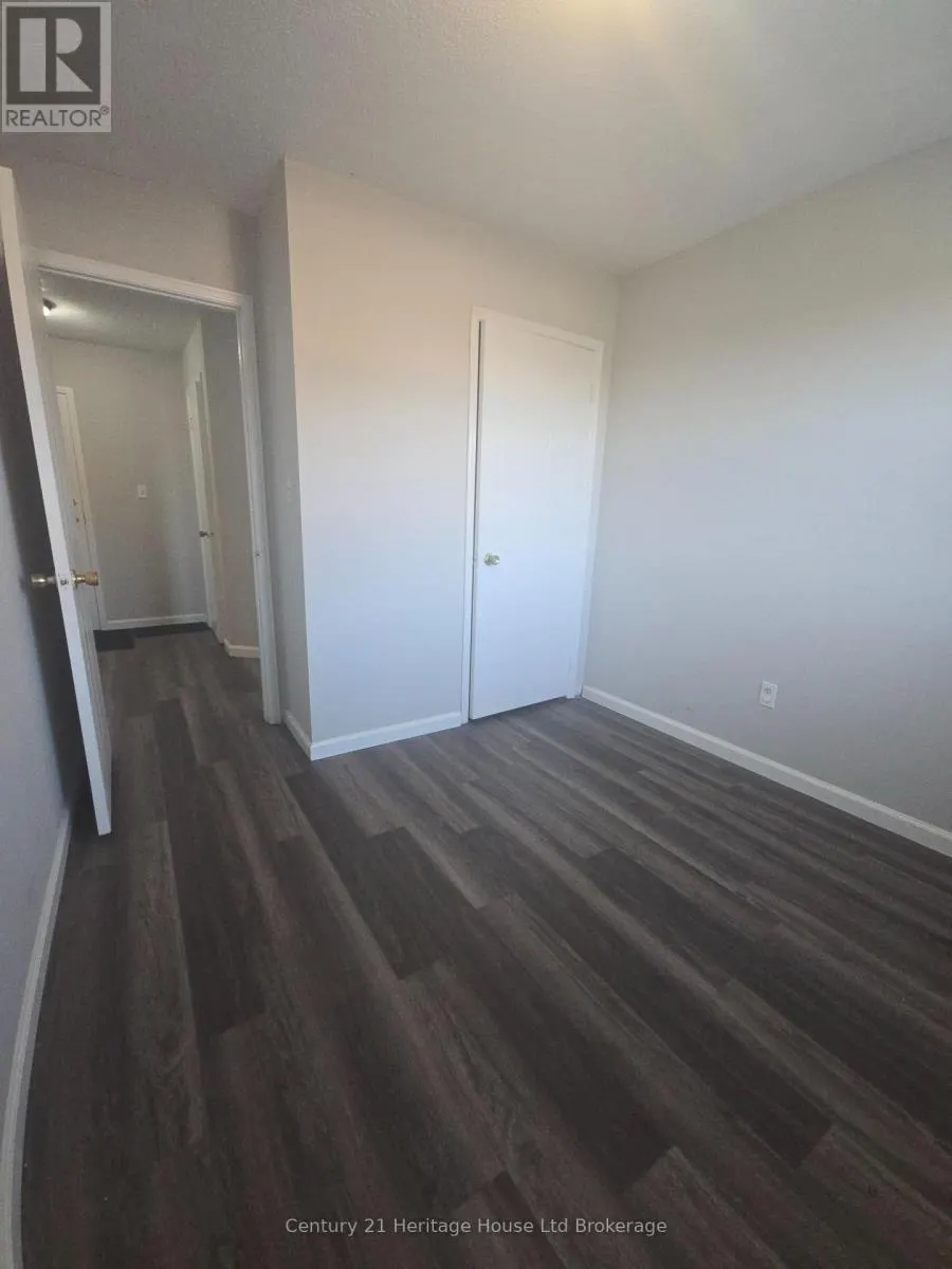 46 - 56 HIAWATHA ROAD, #46