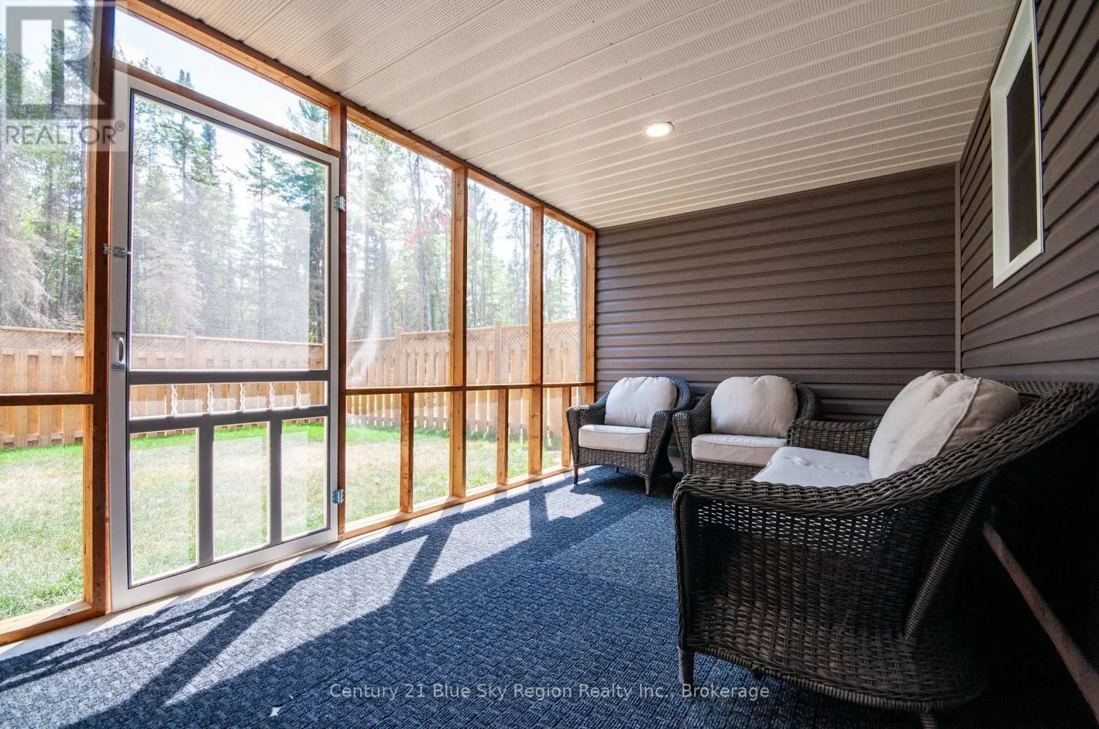 844 MACPHERSON DRIVE