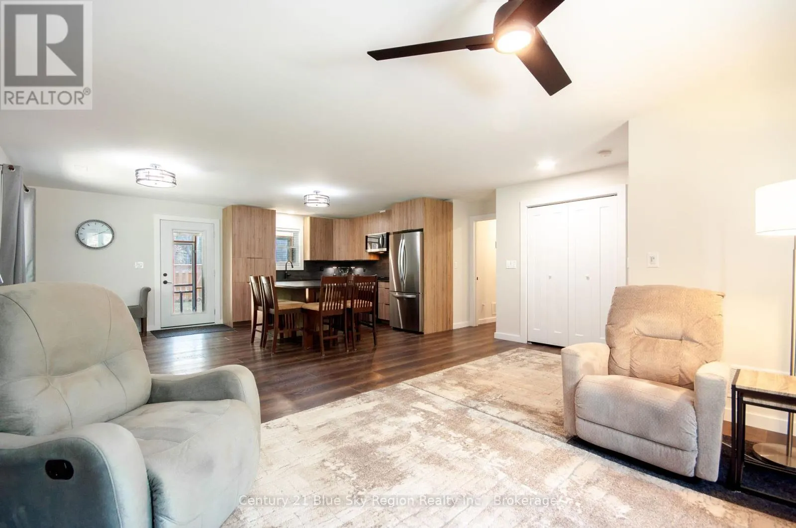 844 MACPHERSON DRIVE