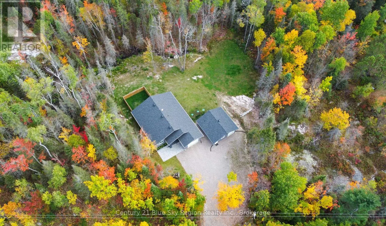 844 MACPHERSON DRIVE