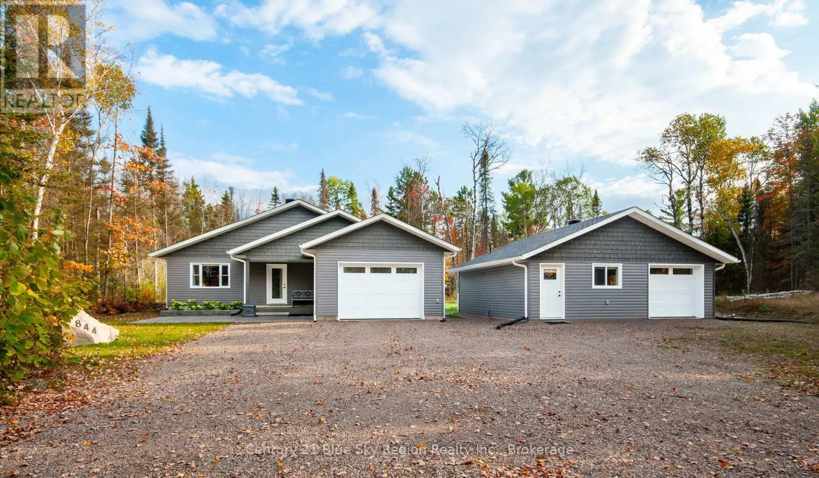 844 MACPHERSON DRIVE