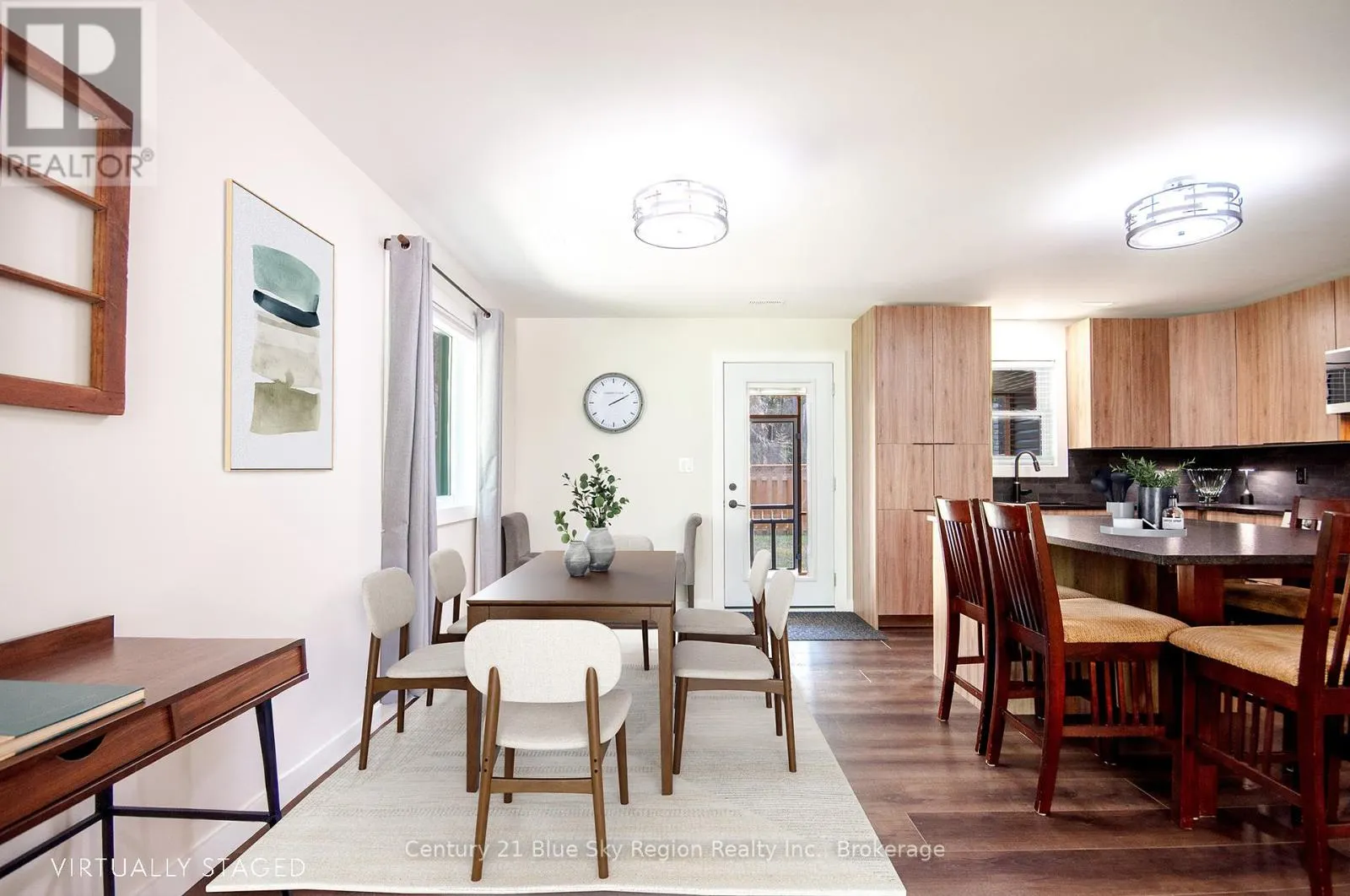 844 MACPHERSON DRIVE